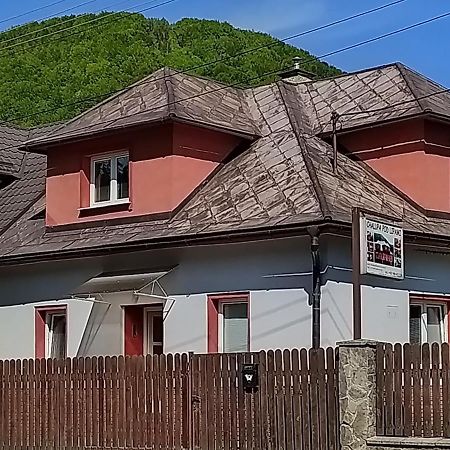 Chalupa Pod Lipami Terchová エクステリア 写真